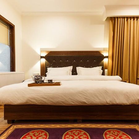 Hotel Leh Plaza Eksteriør billede