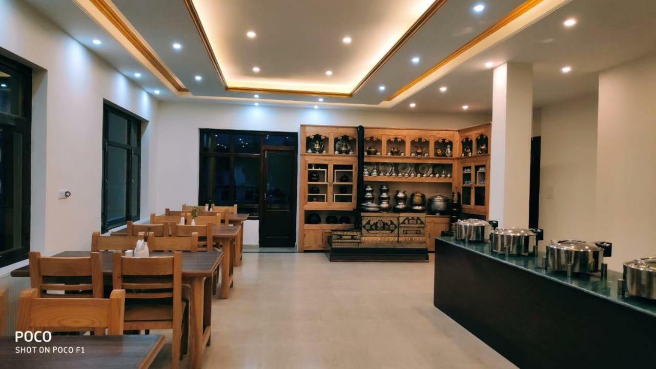 Hotel Leh Plaza Eksteriør billede